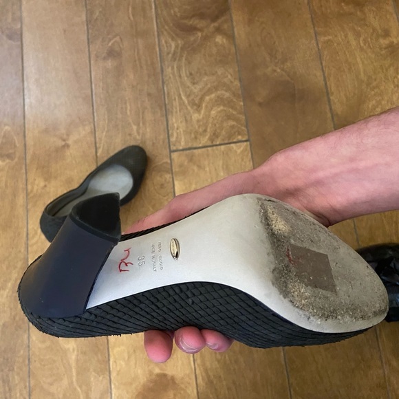 SERGIO ROSSI HEELS size 5 - Picture 3 of 3